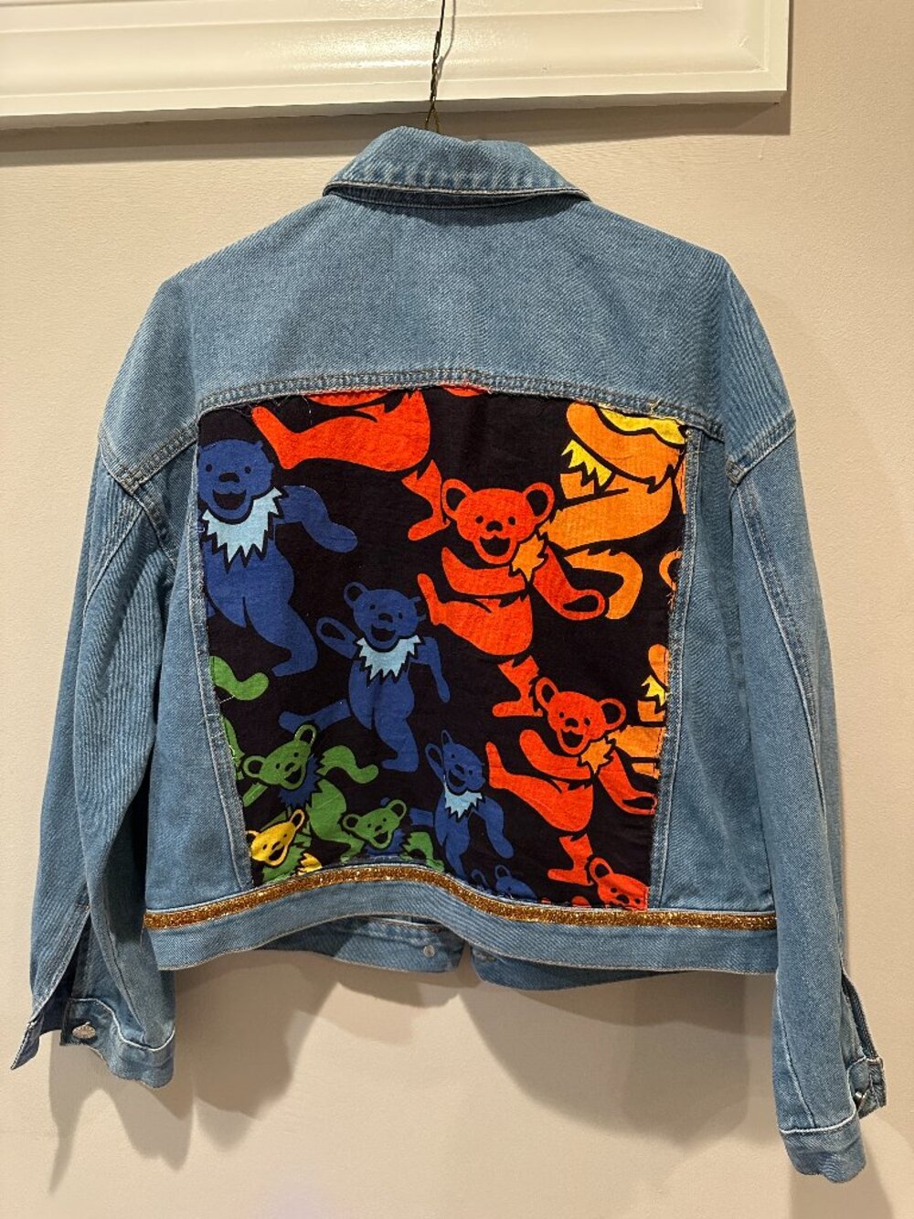 Grateful Dead Dancing Bears, Sunflowers and Red Stars Blue Denim Jean Jacket (M)